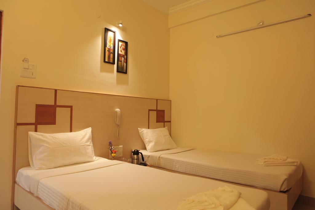 Hotel Our Nest Hajdarábád Pokoj fotografie
